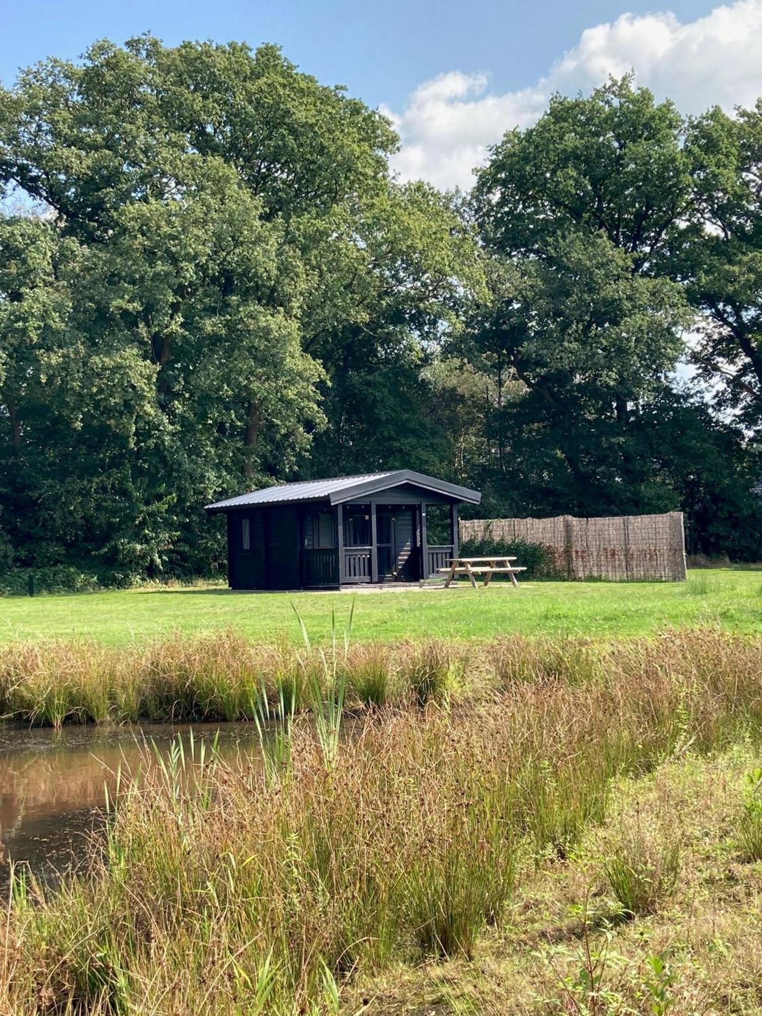 Holiday home Hut Bornerbroek